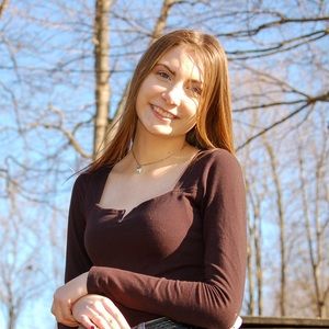 Meet your Posher, Hailee